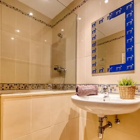 Costacabana - Marysol リョレート・デ・マル