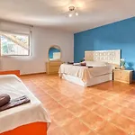 Costacabana - Marysol Villa *